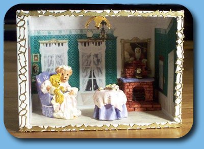 CDHM Artisans Valbuena Miniaturas creates 1/12 and 144 scale dollhouses miniature furniture and roomboxes