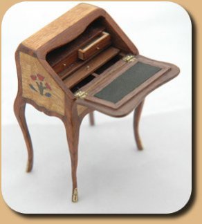 CDHM Artisan Tom Walden dollhouse miniature furniture maker in 1:12 scale, custom furniture