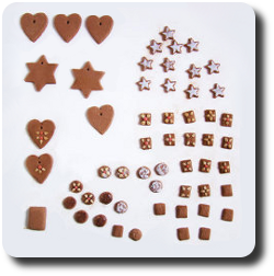 CDHM artisan Stephanie Kilgast shows you a how-to on making Lebkuchen (German gingerbread) in dollhouse 1:12 scale