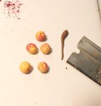 Creating the stem of the dollhouse peaches